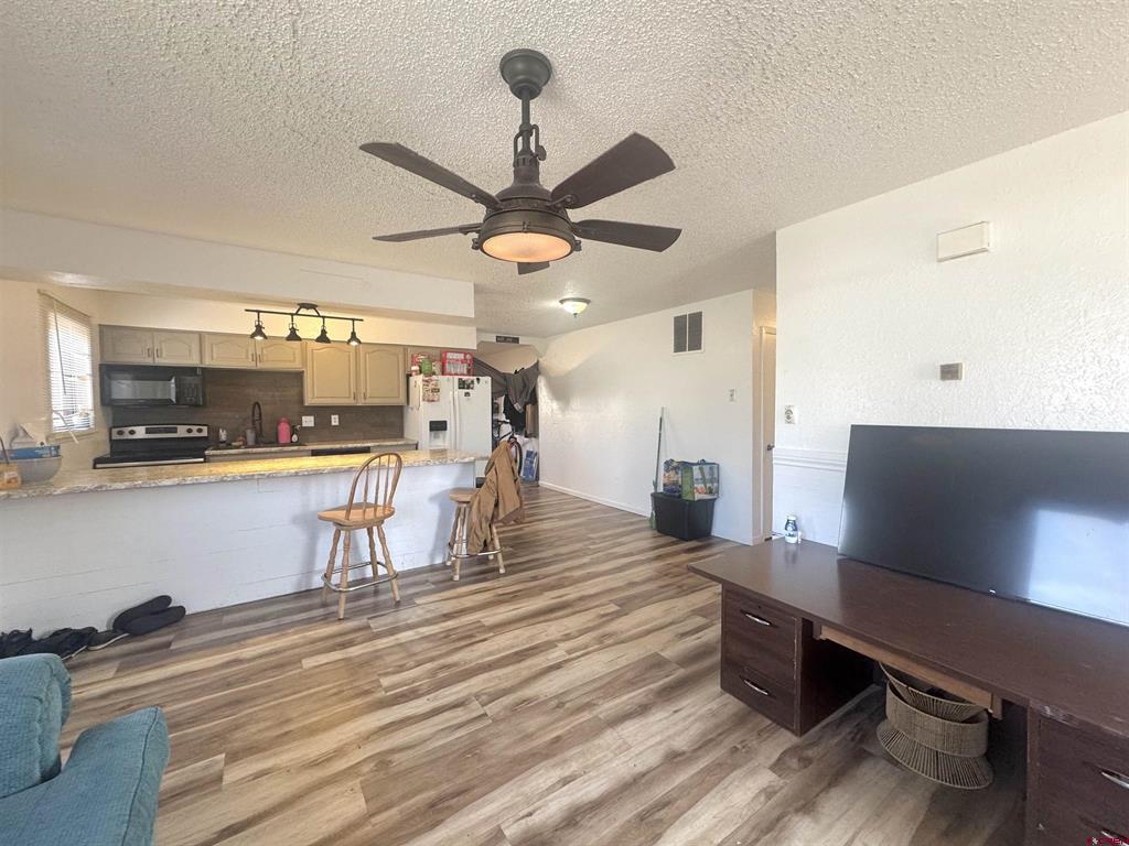 211 Spruce Drive Property Photo 14