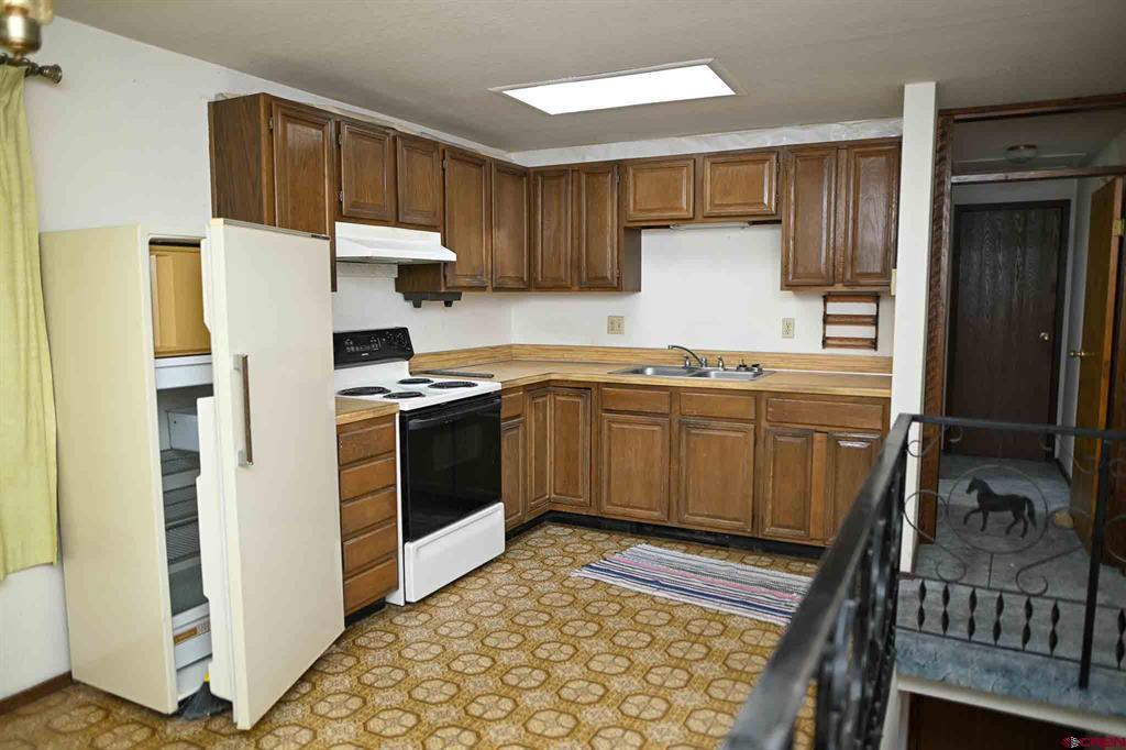 22120 Government Springs Road Property Photo 12
