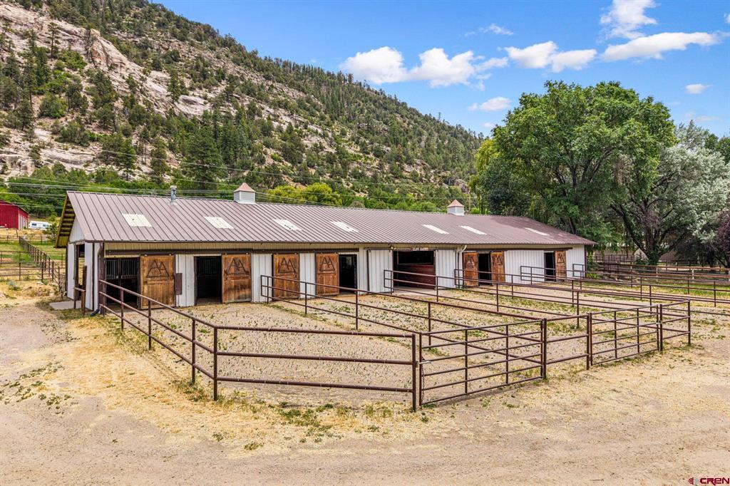1729 Cr 250 Property Photo 13