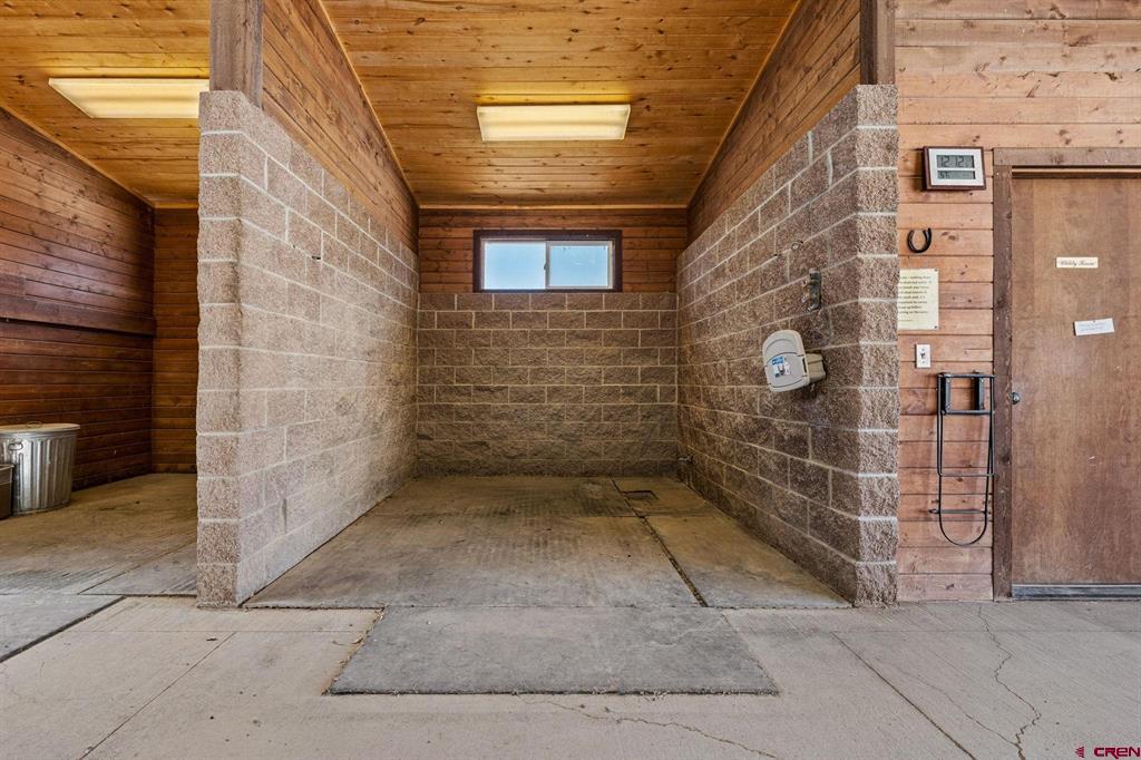 1729 Cr 250 Property Photo 27