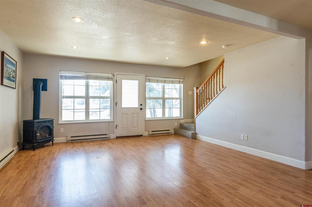 302 Van Tuyl Circle Property Photo 6