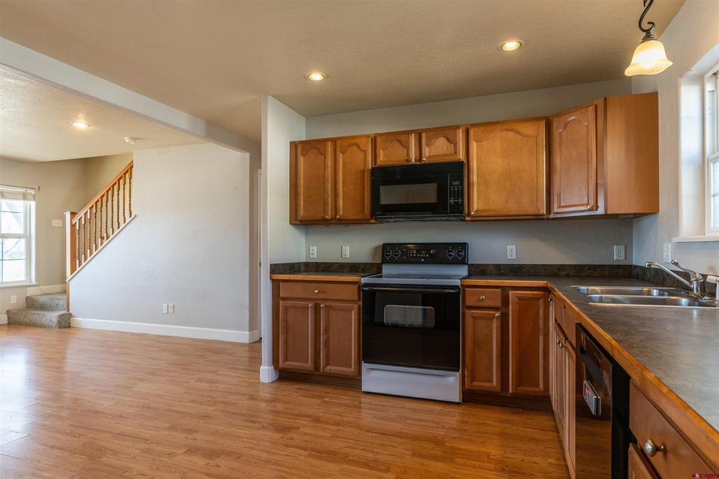 302 Van Tuyl Circle Property Photo 10