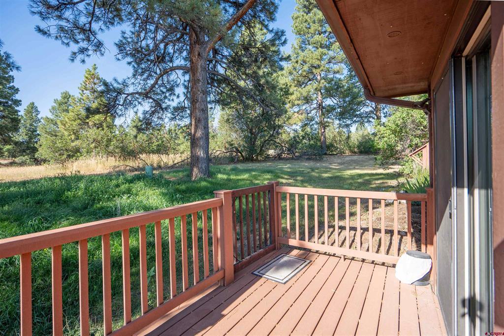 222 Pine Ridge Loop Property Photo 17