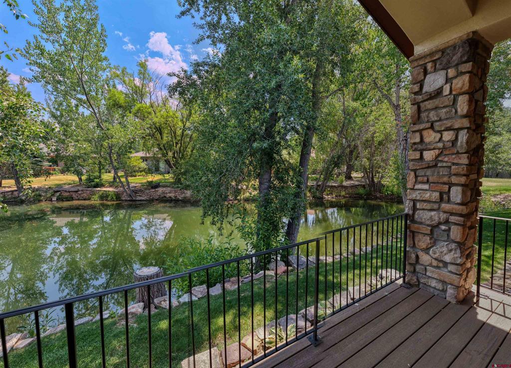 18 Turnberry Drive Property Photo 5