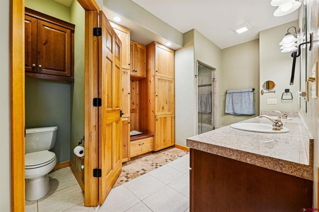 18 Turnberry Drive Property Photo 15