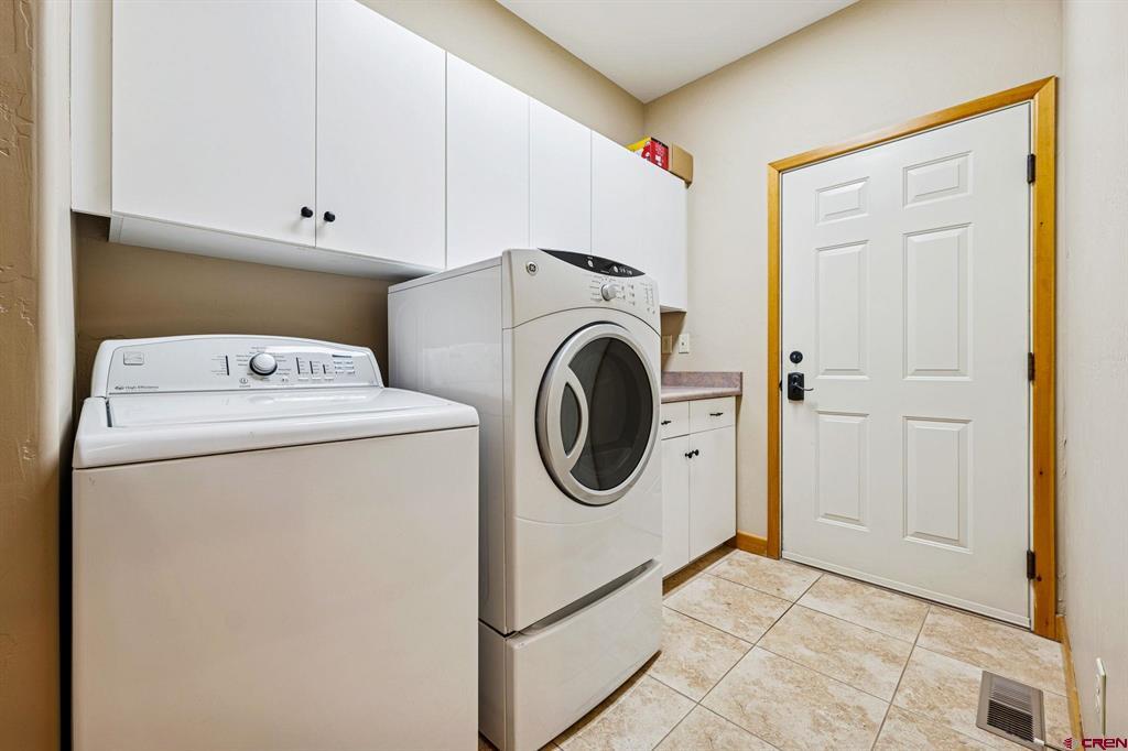 18 Turnberry Drive Property Photo 25
