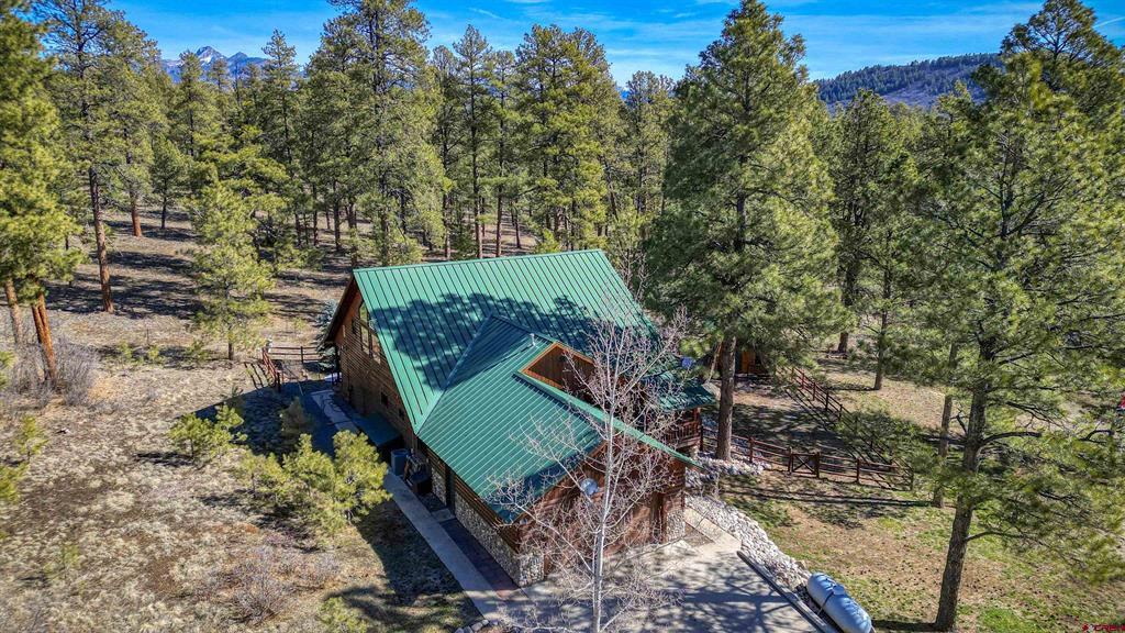 45 Diamond Court Property Photo 2