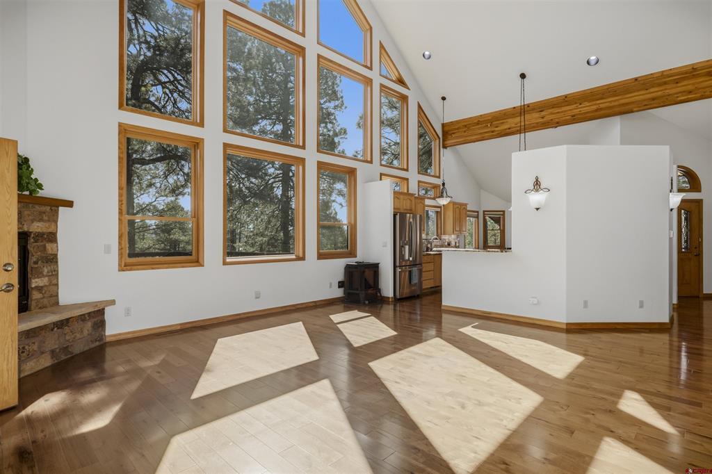45 Diamond Court Property Photo 4