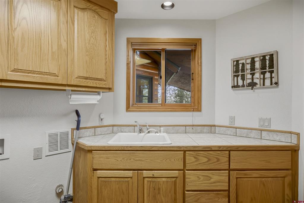 45 Diamond Court Property Photo 37