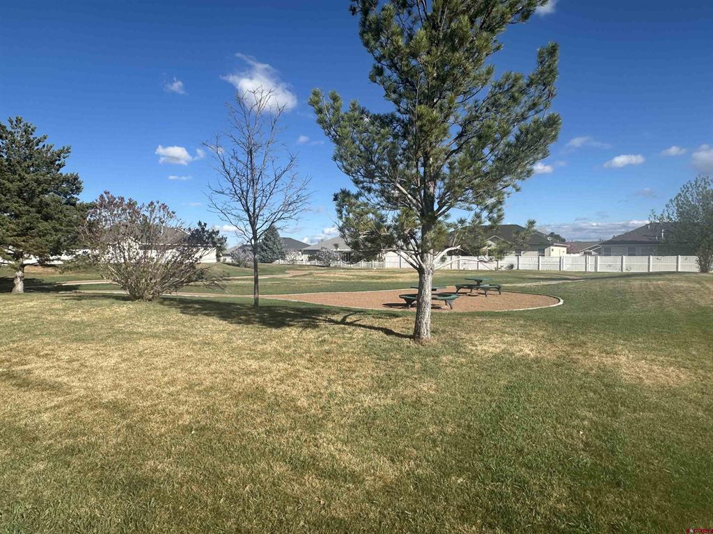 2817 Glen Oak Drive Property Photo 40