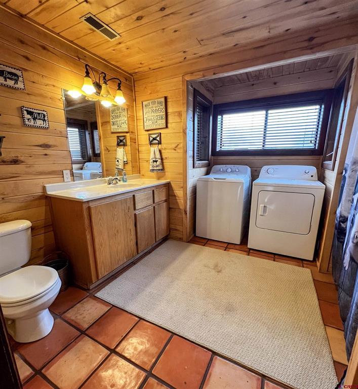 832562 Property Photo 14