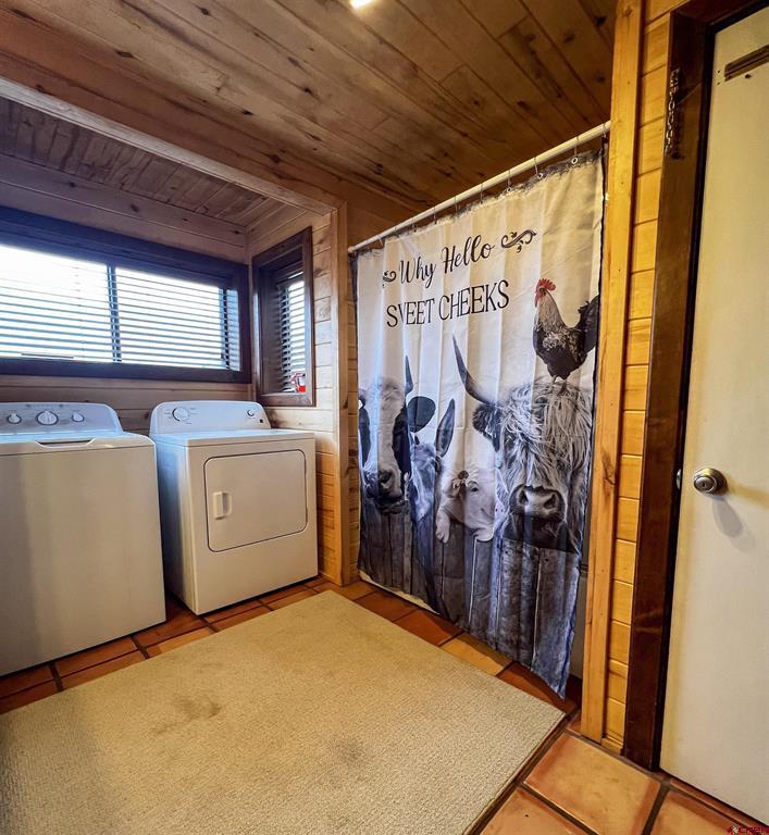 832562 Property Photo 15