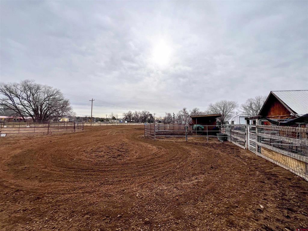 832562 Property Photo 41
