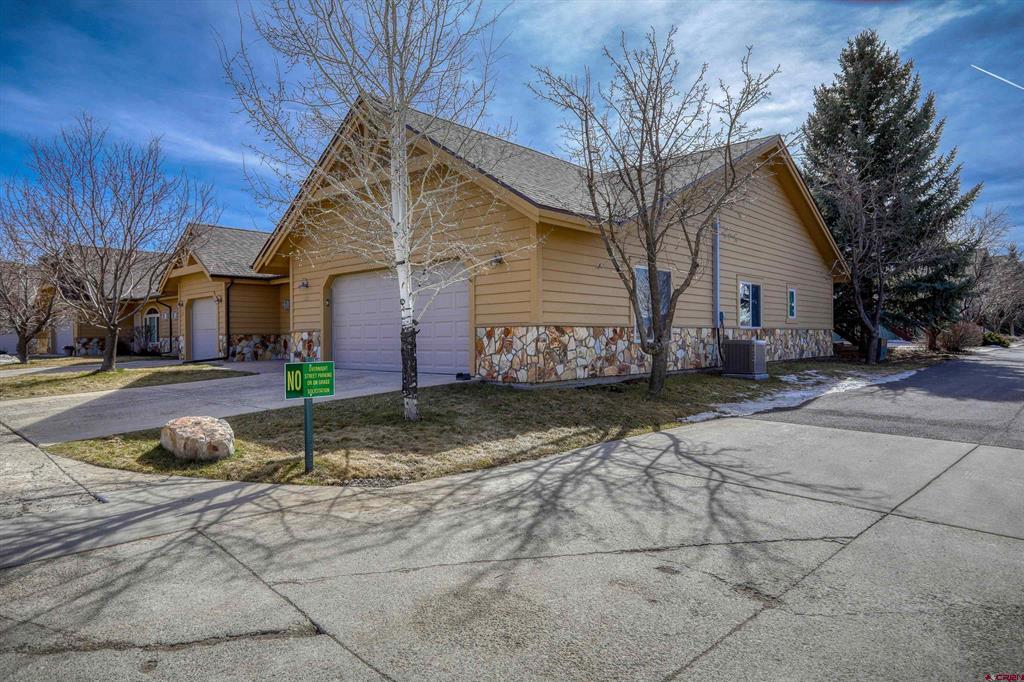 1135 Park Avenue Property Photo 1