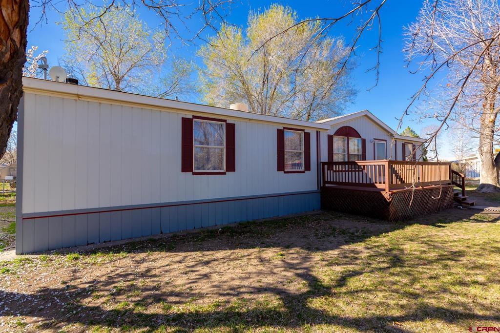 832595 Property Photo 9