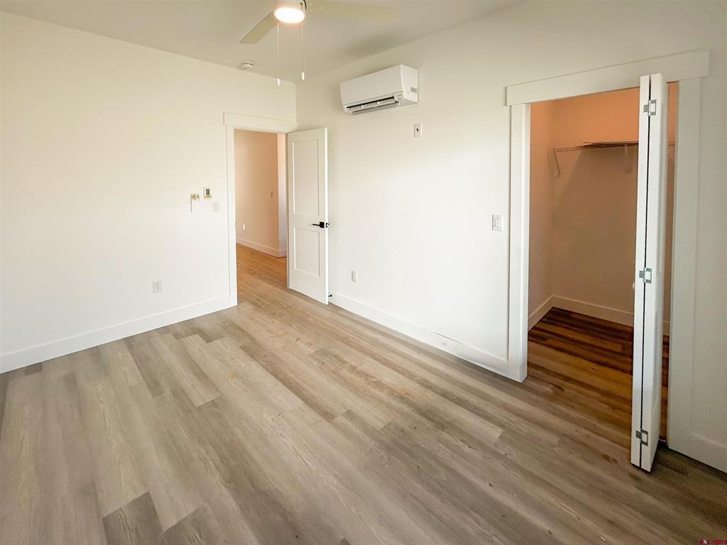 655 W 5th Street Property Photo 4