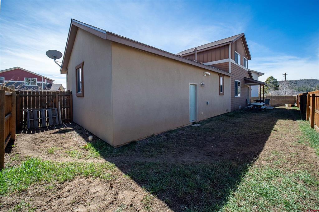 1711 N Taylor Circle Property Photo 23