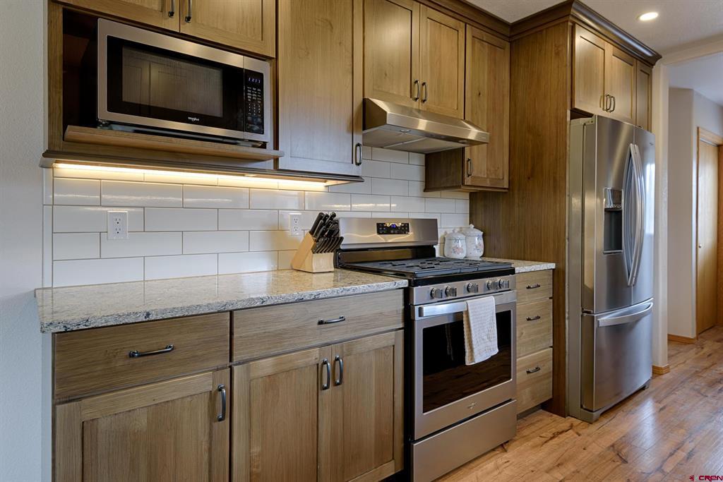 9439 6097 Road Property Photo 11