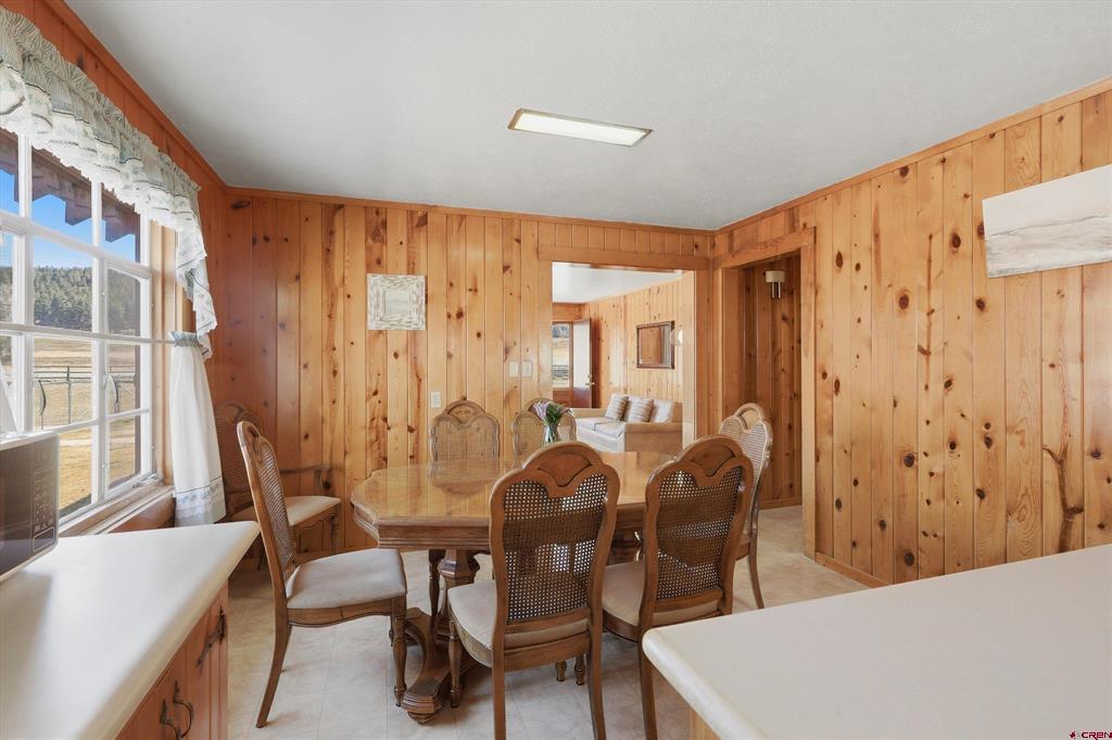 2520 E Highway 160 Property Photo 8