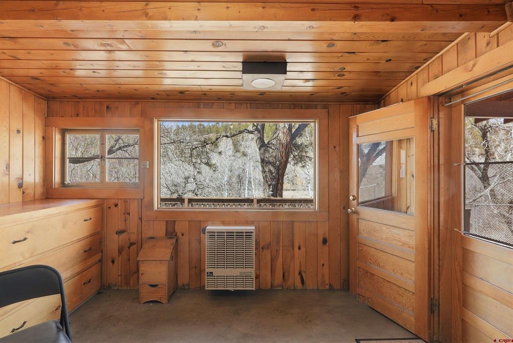 2520 E Highway 160 Property Photo 34