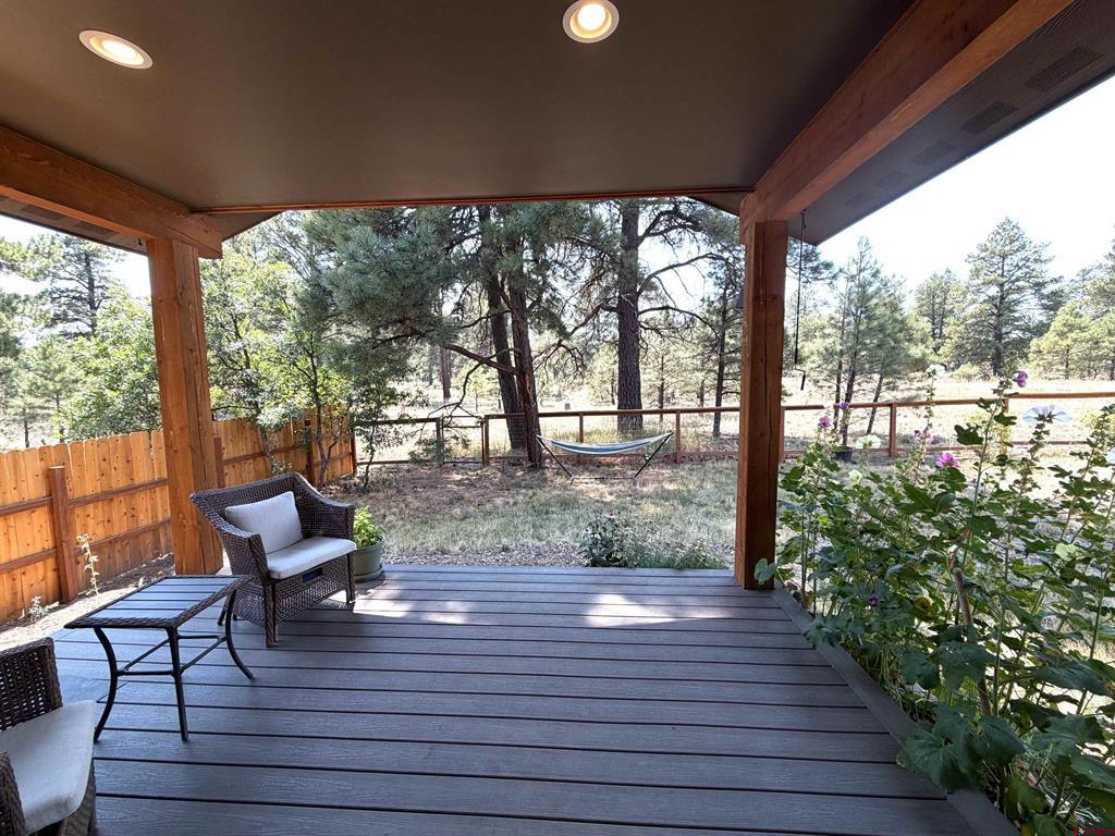 15 Mansions Circle Property Photo 44