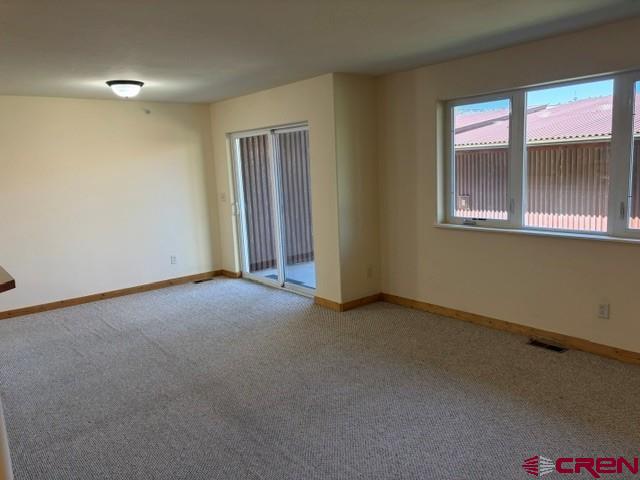 520 Redcliff Circle Property Photo 8