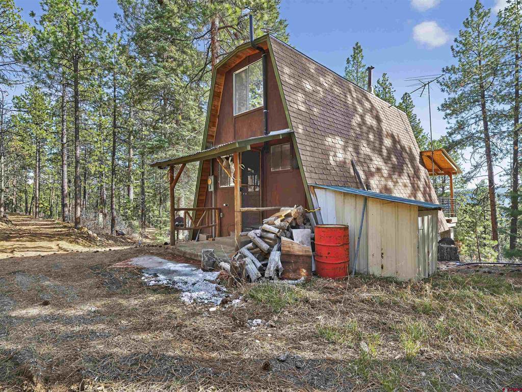 923 Groves Drive Property Photo 13
