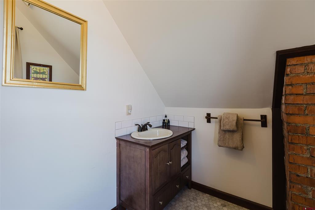 157 S 6th Street Property Photo 31