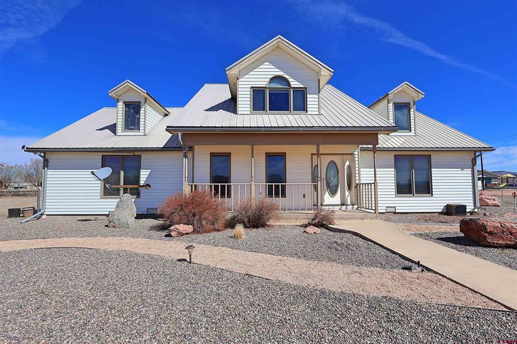 604 9th Street Property Photo 1