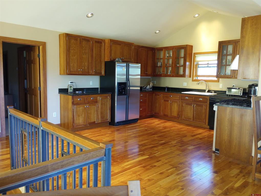 41 Oak Road Property Photo 7