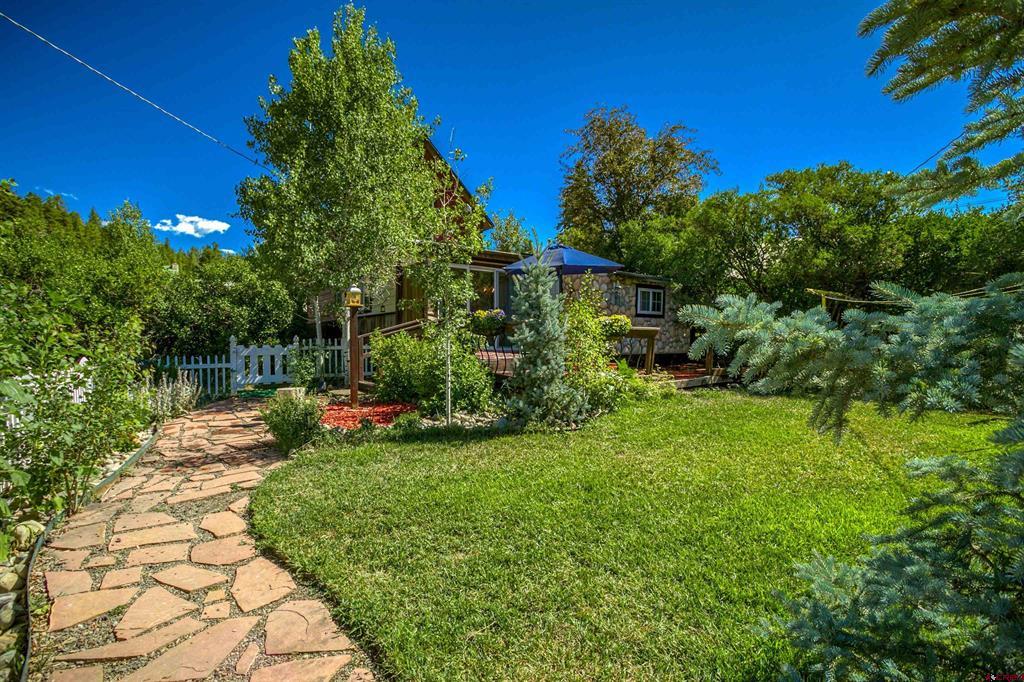 107 Lewis Street Property Photo 1
