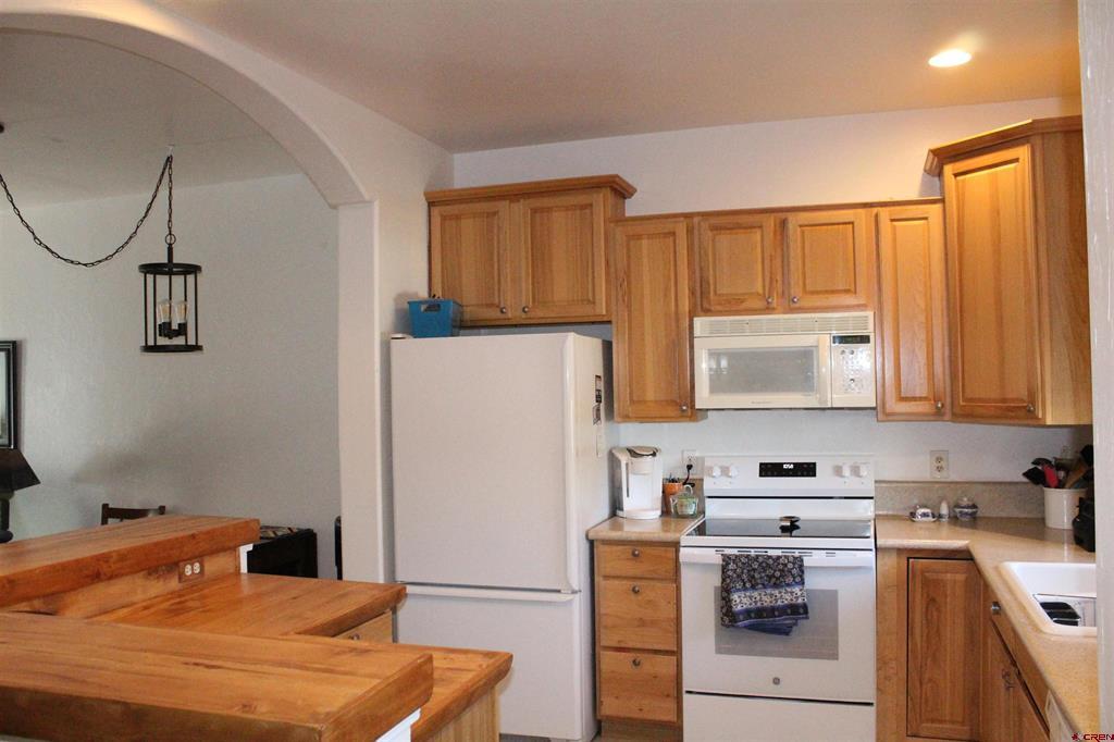 266 Crossroads Circle Property Photo 4