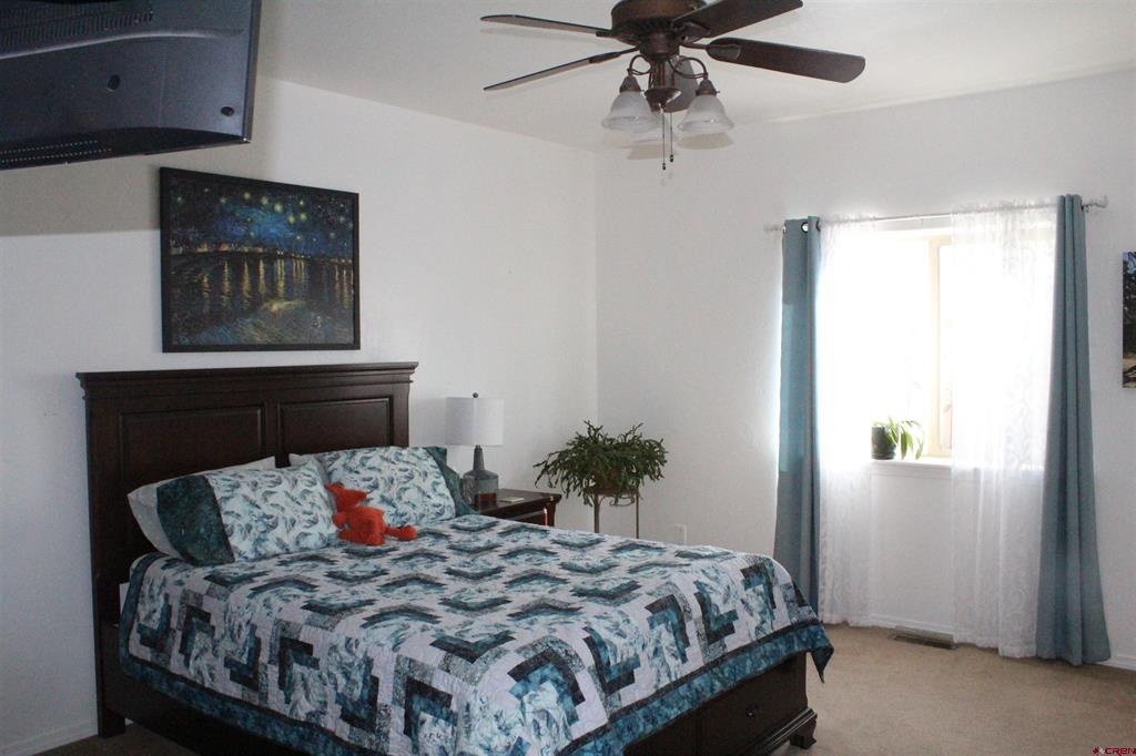 266 Crossroads Circle Property Photo 5