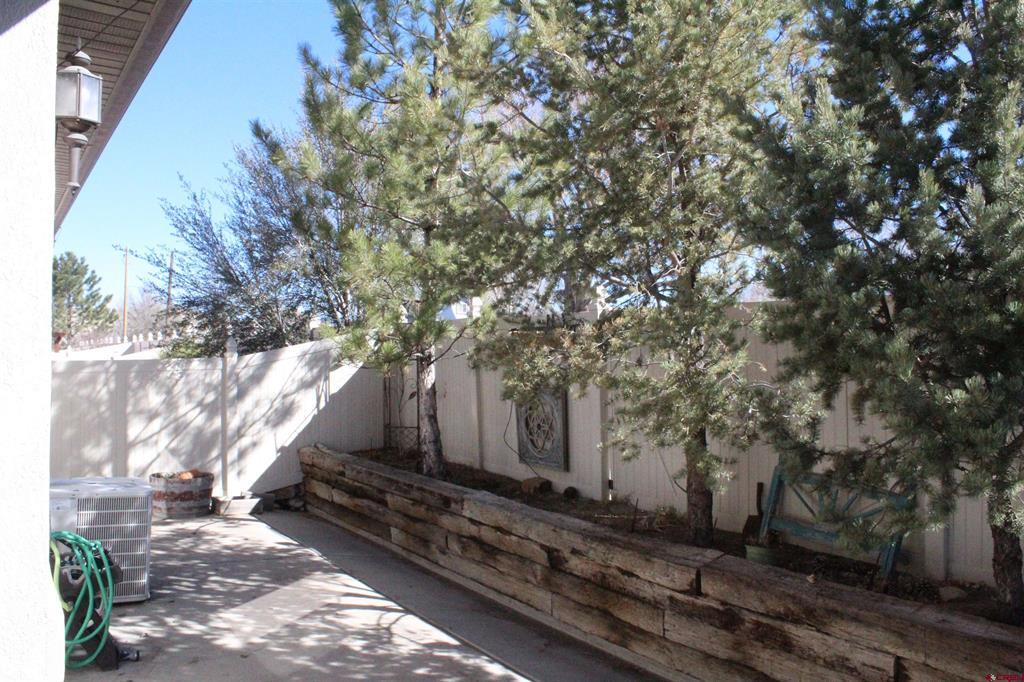 266 Crossroads Circle Property Photo 16