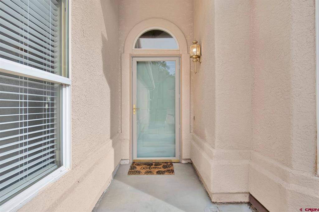 405 Sand Cliff Court Property Photo 7