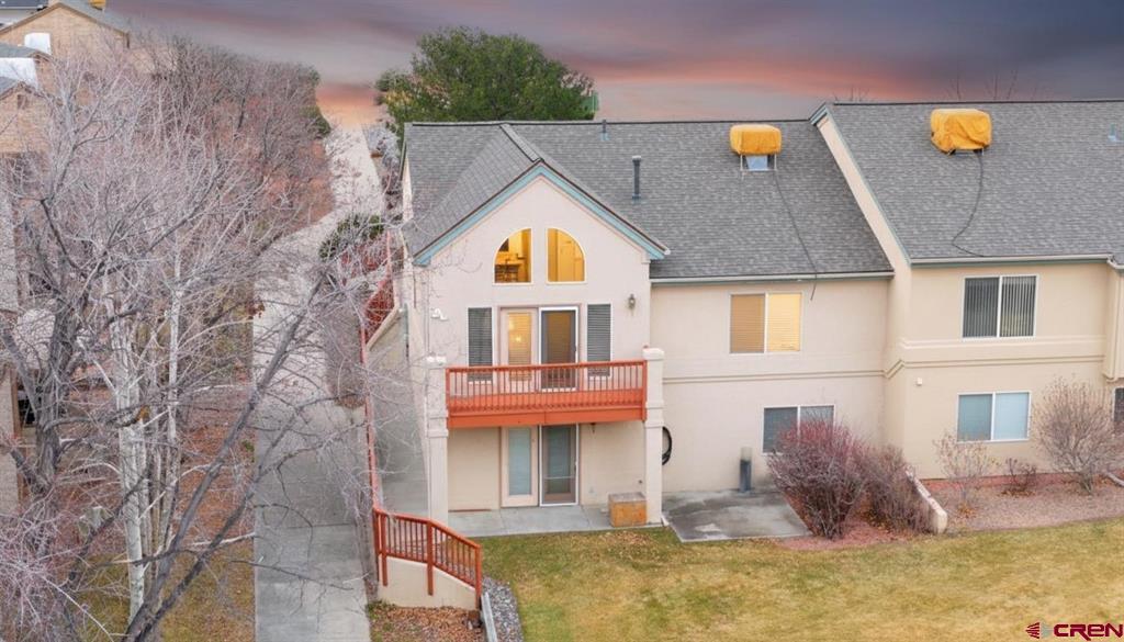 405 Sand Cliff Court Property Photo 29