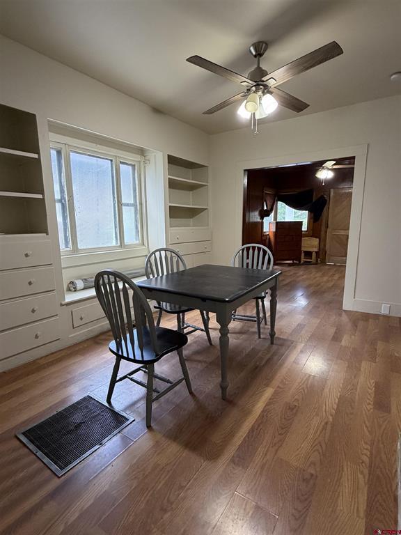 458 E 4th Avenue Property Photo 5