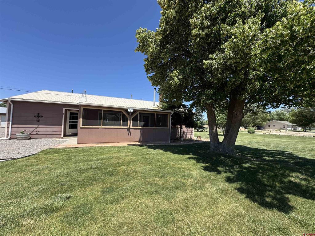5760 Highway 348 Property Photo 2