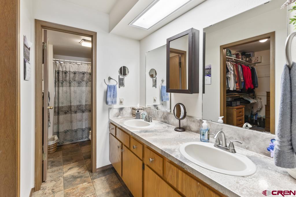 1043 Margo Court Property Photo 14