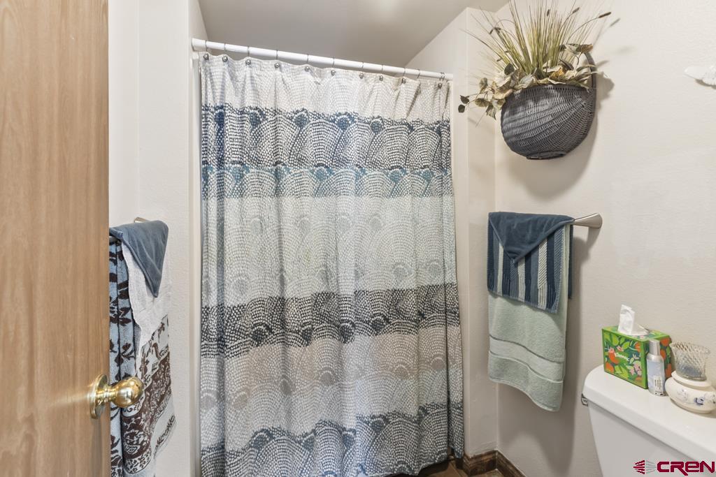 1043 Margo Court Property Photo 15