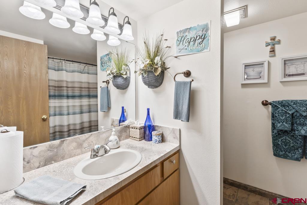 1043 Margo Court Property Photo 17