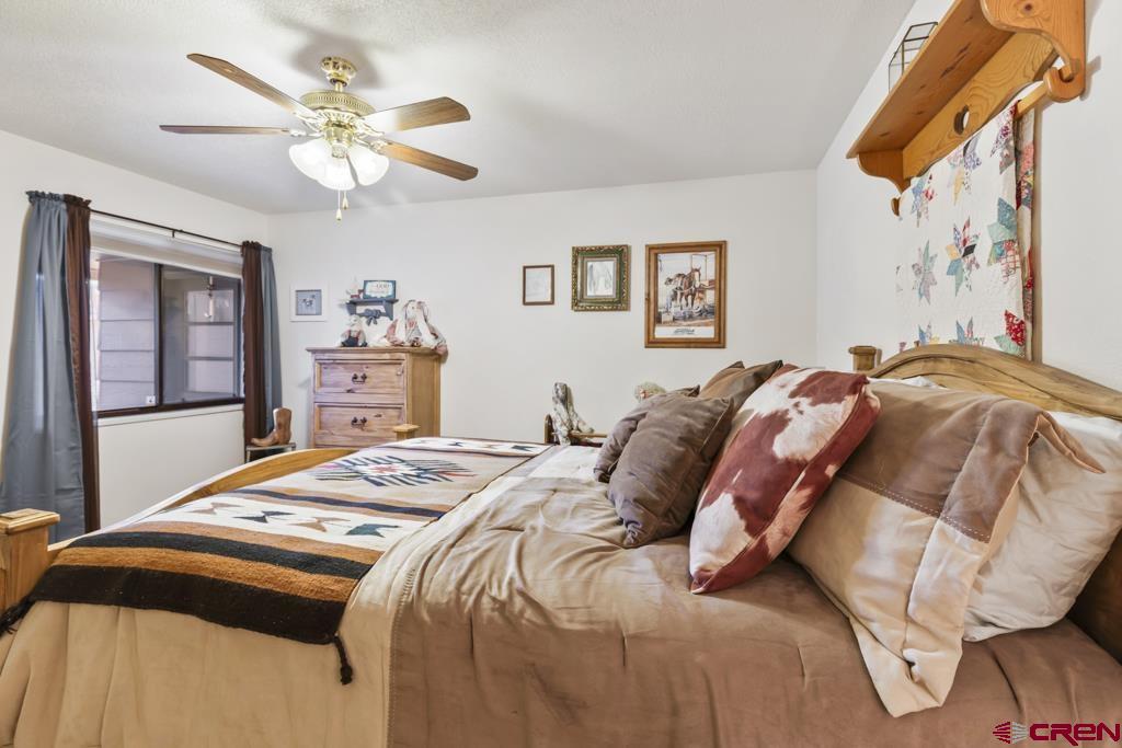 1043 Margo Court Property Photo 20