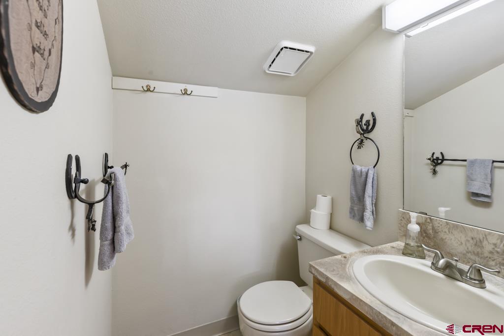 1043 Margo Court Property Photo 22