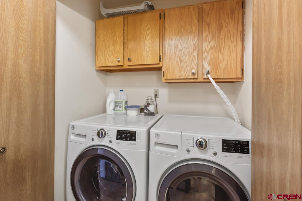 1043 Margo Court Property Photo 23