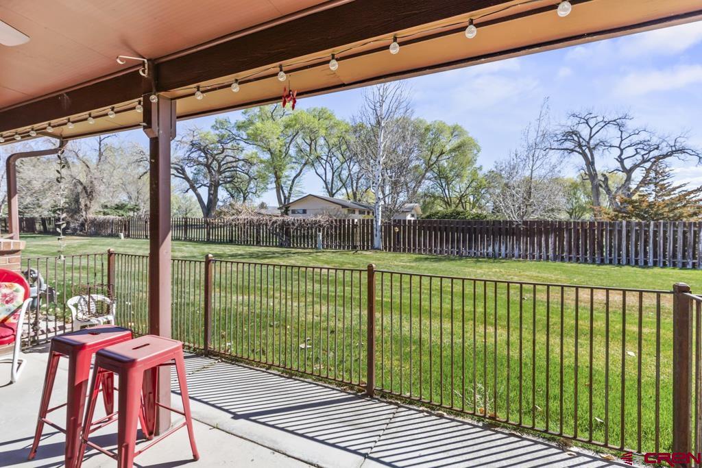 1043 Margo Court Property Photo 31