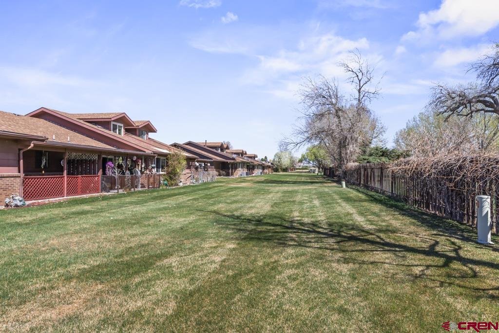 1043 Margo Court Property Photo 33
