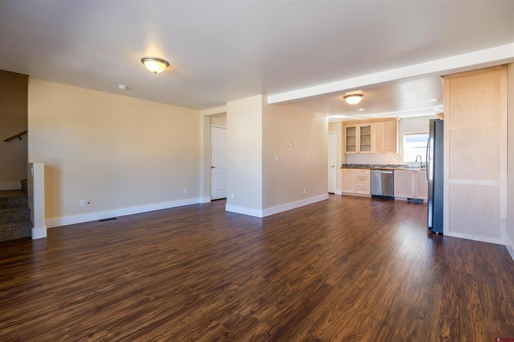 235 S 7th Street Property Photo 4