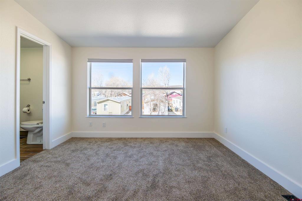 235 S 7th Street Property Photo 15