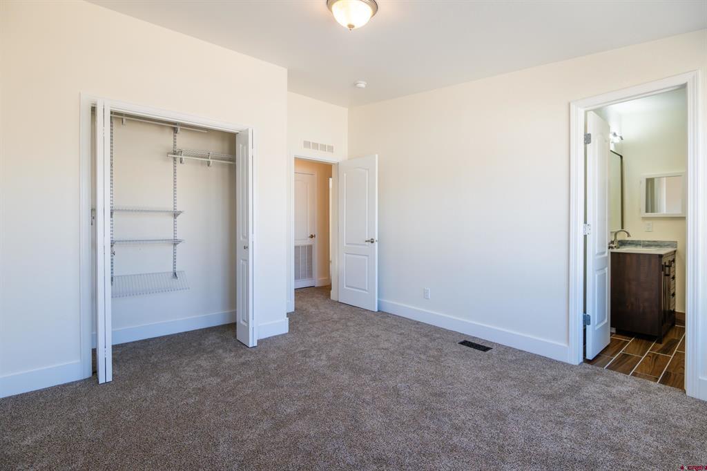 235 S 7th Street Property Photo 16