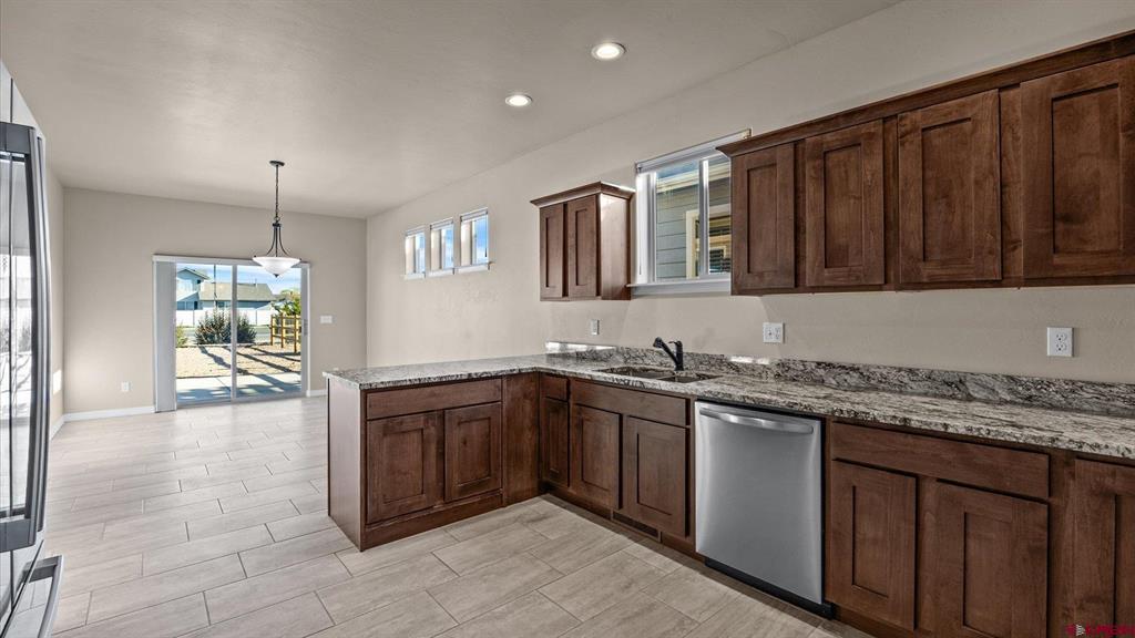 2105 Market Street Property Photo 5
